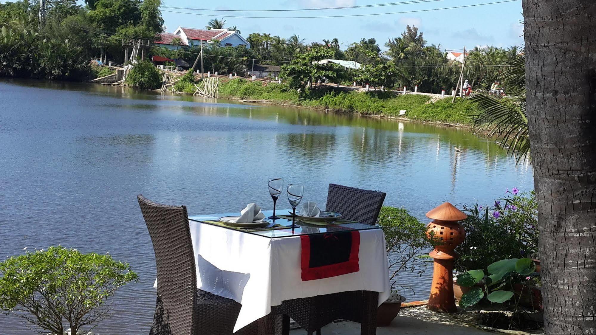 Riverside Garden Villas Hoi An Exteriör bild